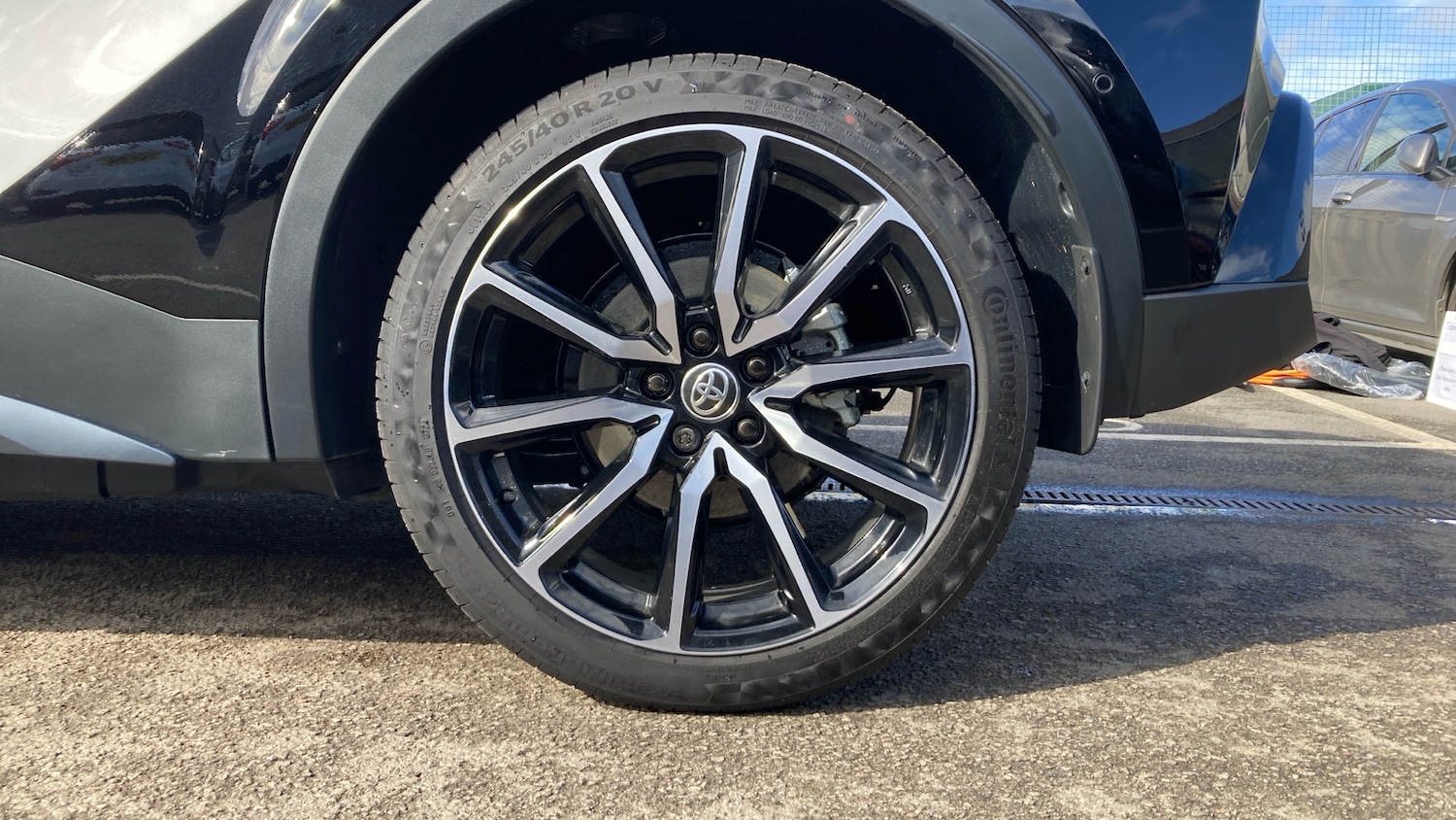 Used Toyota C-HR 2025 for sale - 76464335: Photo 18