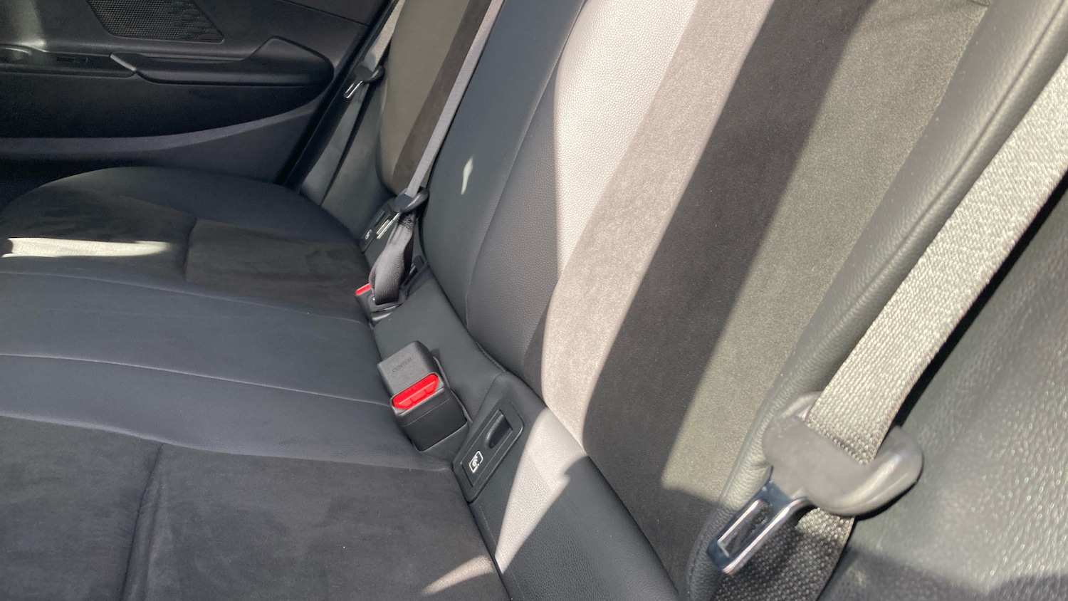 Used Toyota C-HR 2025 for sale - 76464335: Photo 22