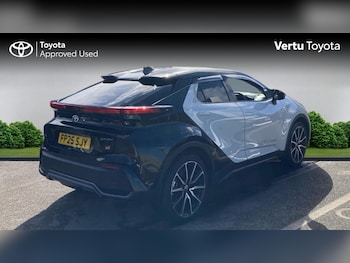 Used Toyota C-HR 2025 for sale - 76464335: Photo