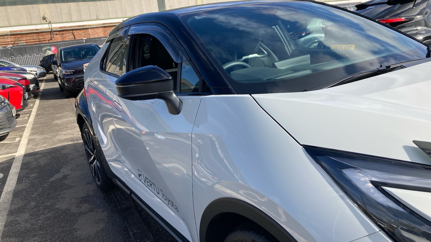 Used Toyota C-HR 2025 for sale - 76464335: Photo 32