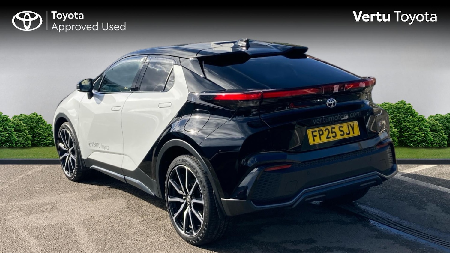 Used Toyota C-HR 2025 for sale - 76464335: Photo 4