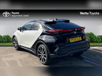 Used Toyota C-HR 2025 for sale - 76464335: Photo