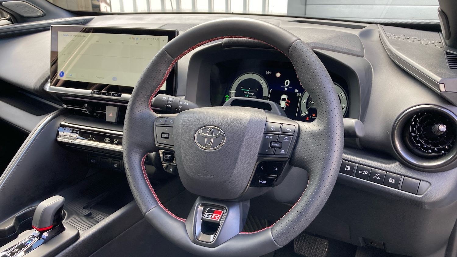 Used Toyota C-HR 2025 for sale - 76464335: Photo 6