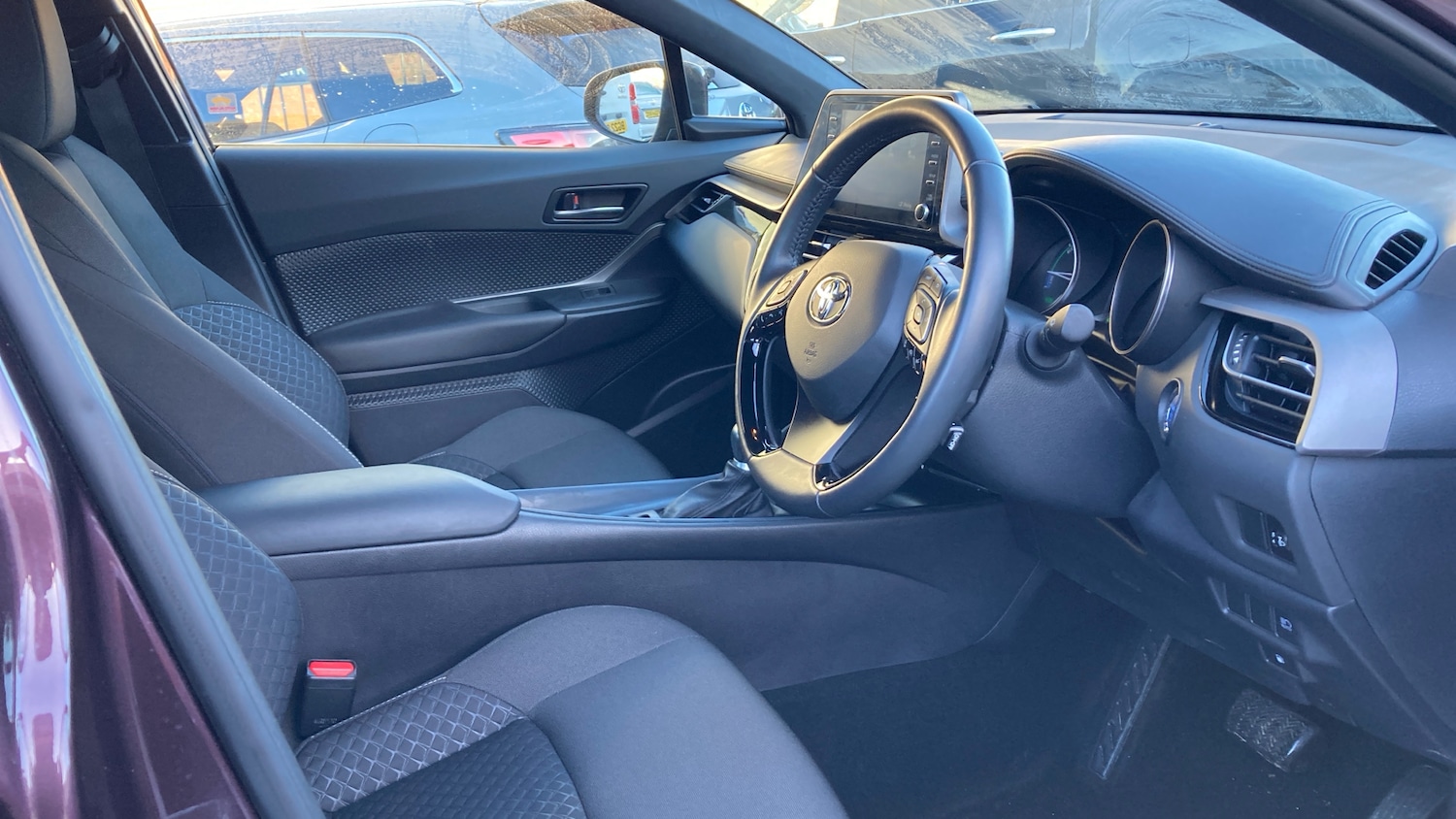 Used Toyota C-HR 2022 for sale - 77476389: Photo 11