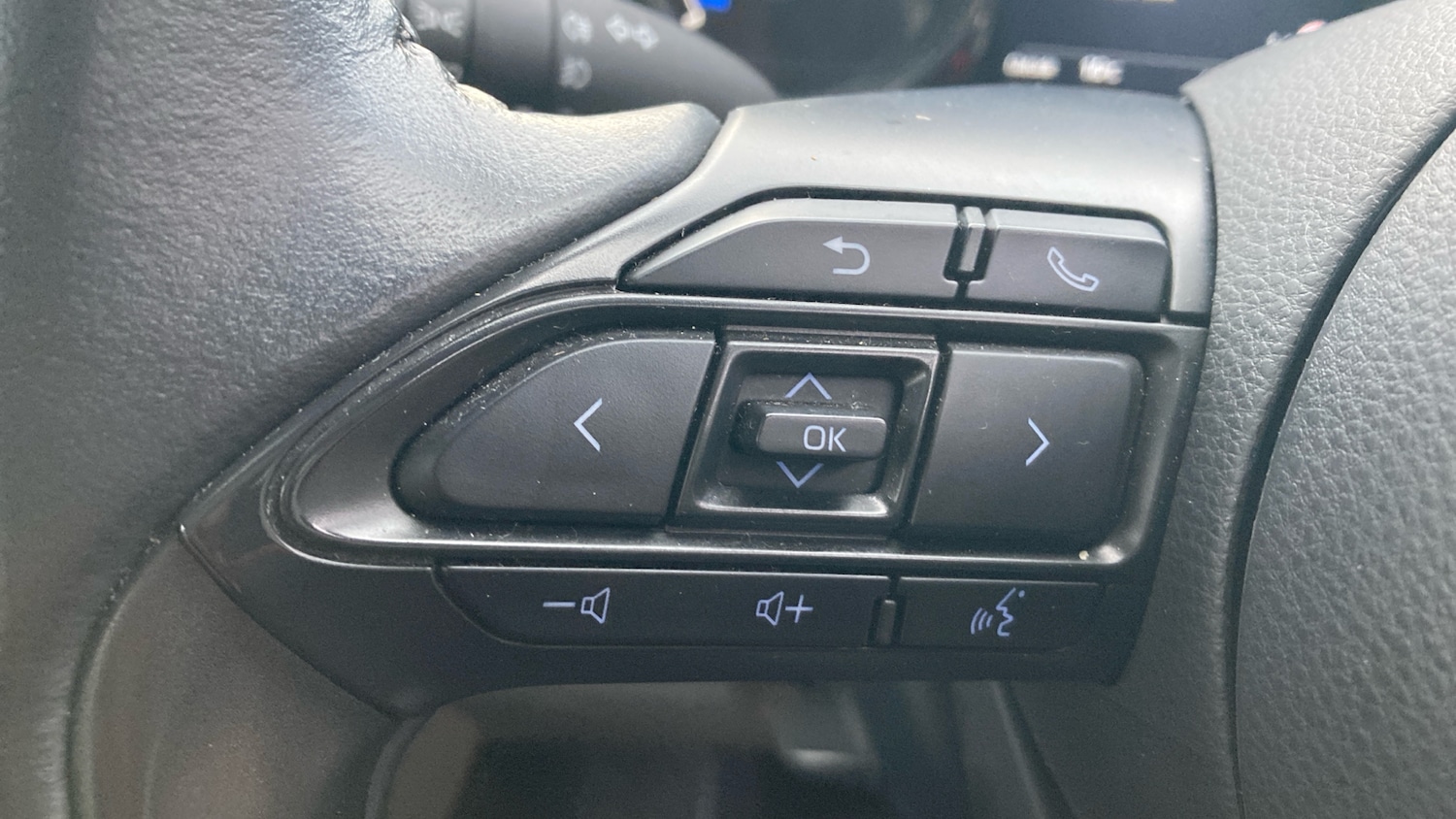 Used Toyota Yaris 2022 for sale - 77076967: Photo 36