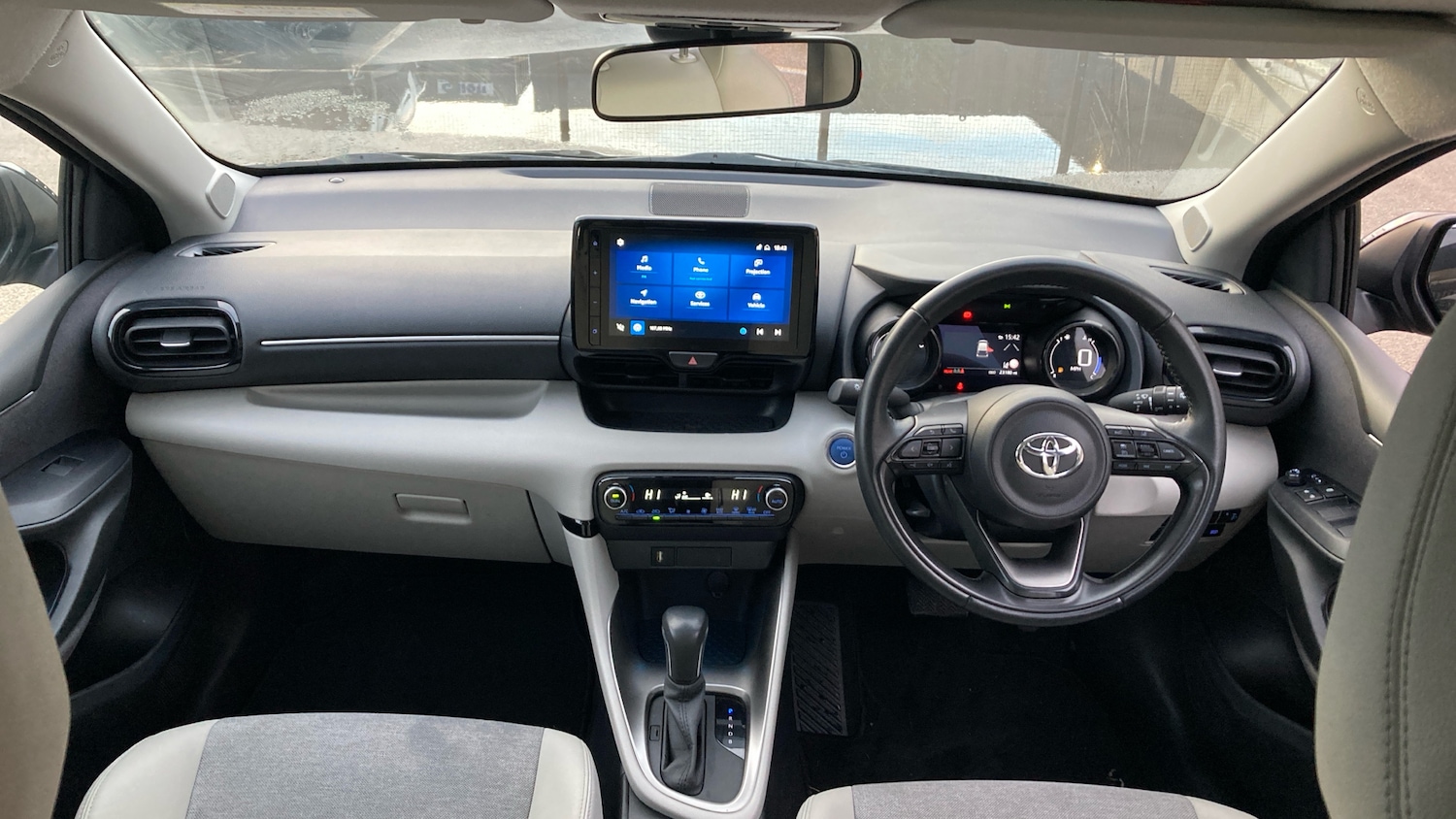 Used Toyota Yaris 2022 for sale - 77076967: Photo 5