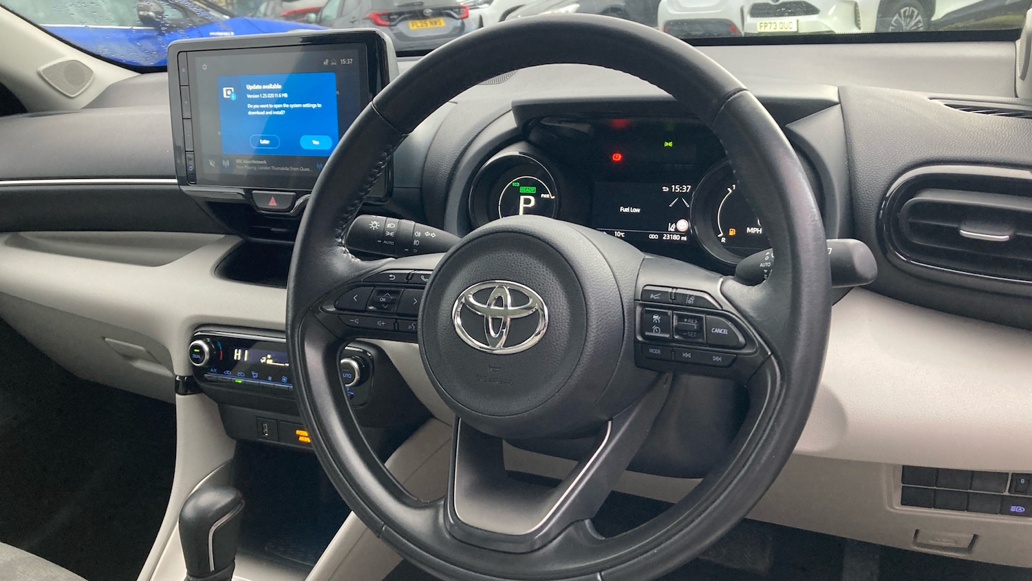 Used Toyota Yaris 2022 for sale - 77076967: Photo 8