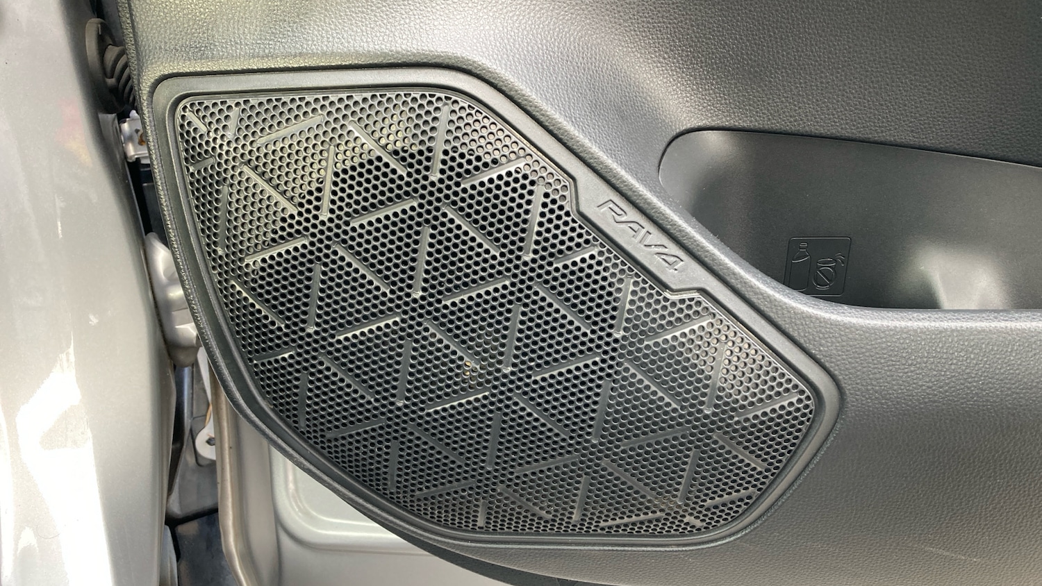 Used Toyota RAV4 2022 for sale - 77759163: Photo 33