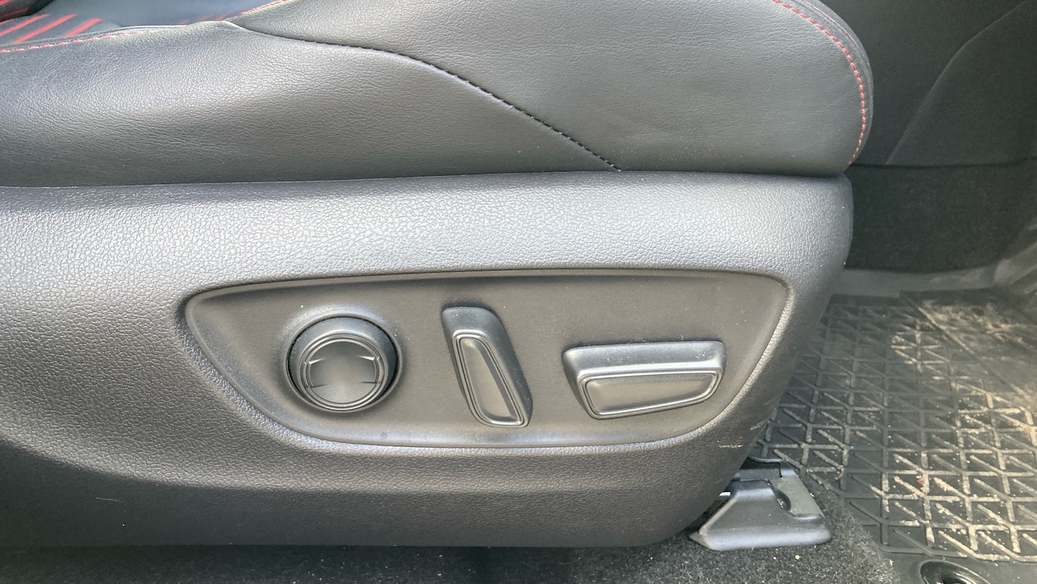 Used Toyota RAV4 2022 for sale - 77759163: Photo 34