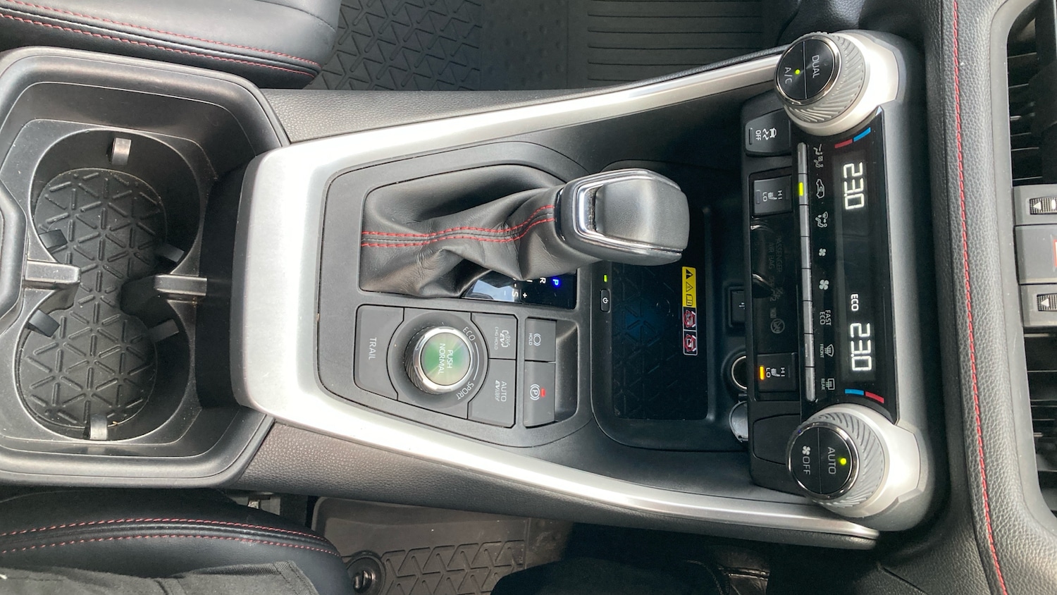 Used Toyota RAV4 2022 for sale - 77759163: Photo 37