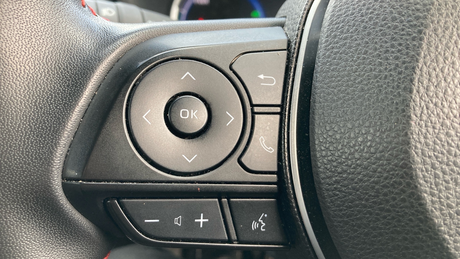 Used Toyota RAV4 2022 for sale - 77759163: Photo 38