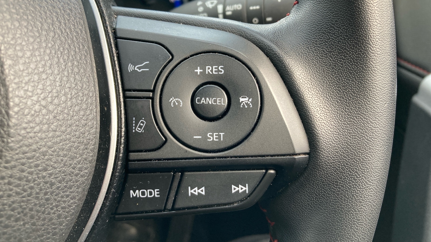 Used Toyota RAV4 2022 for sale - 77759163: Photo 39