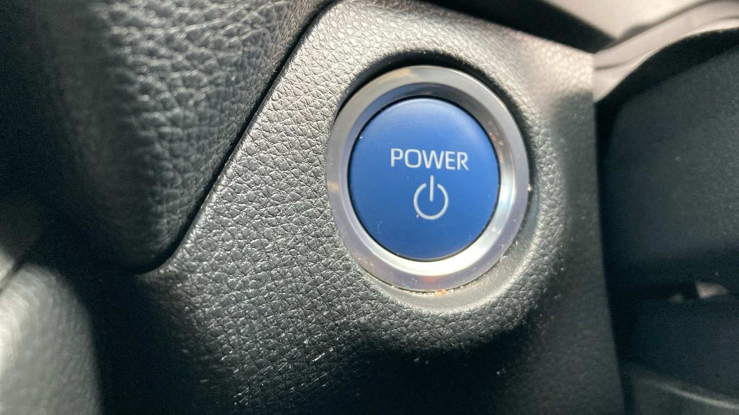 Used Toyota RAV4 2022 for sale - 77759163: Photo 41