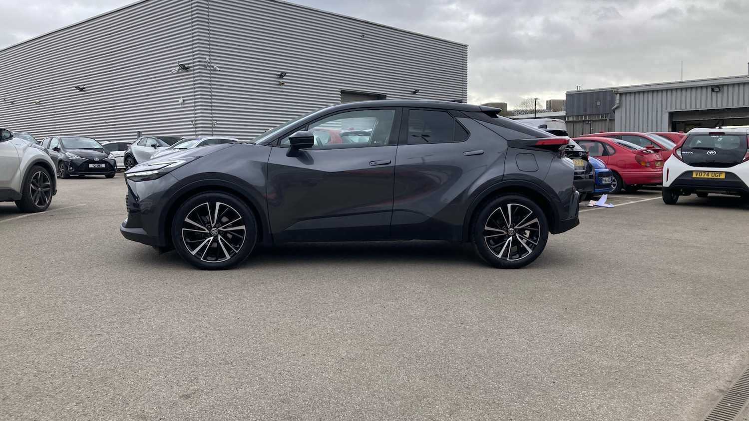 Used Toyota C-HR 2024 for sale - 77656095: Photo 17
