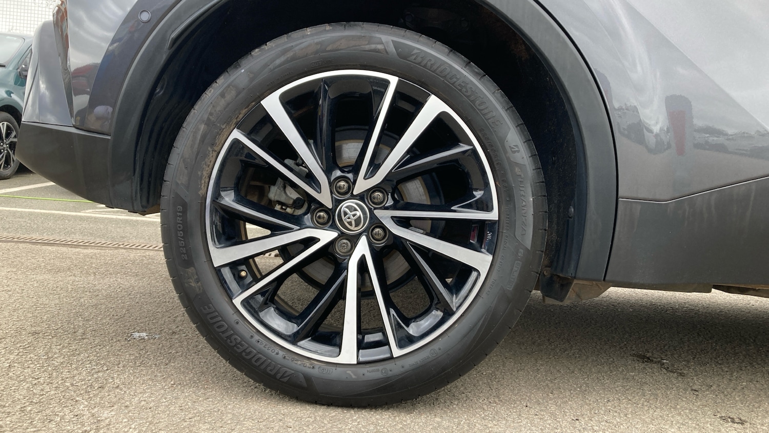 Used Toyota C-HR 2024 for sale - 77656095: Photo 18