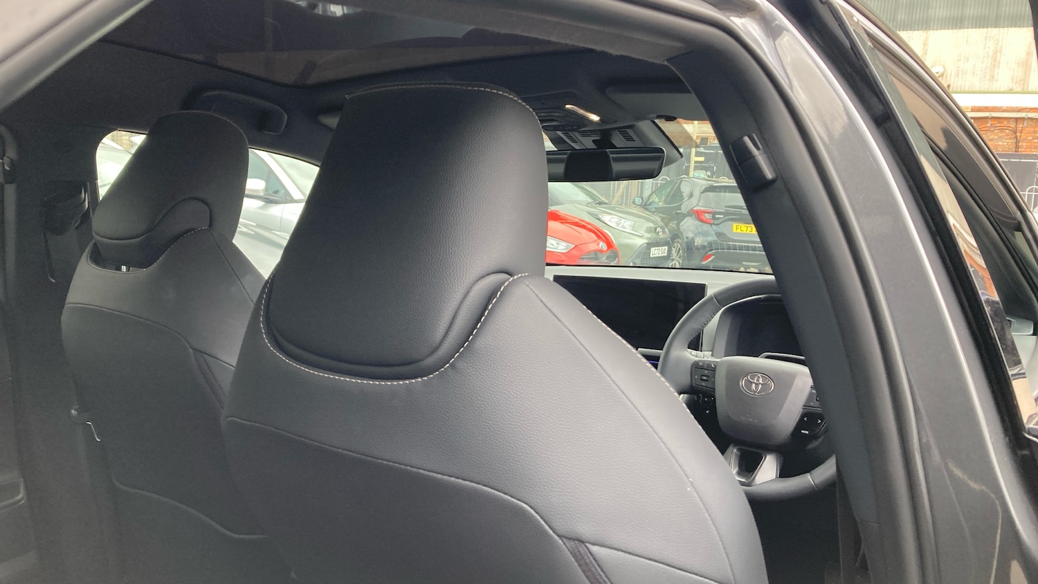 Used Toyota C-HR 2024 for sale - 77656095: Photo 20