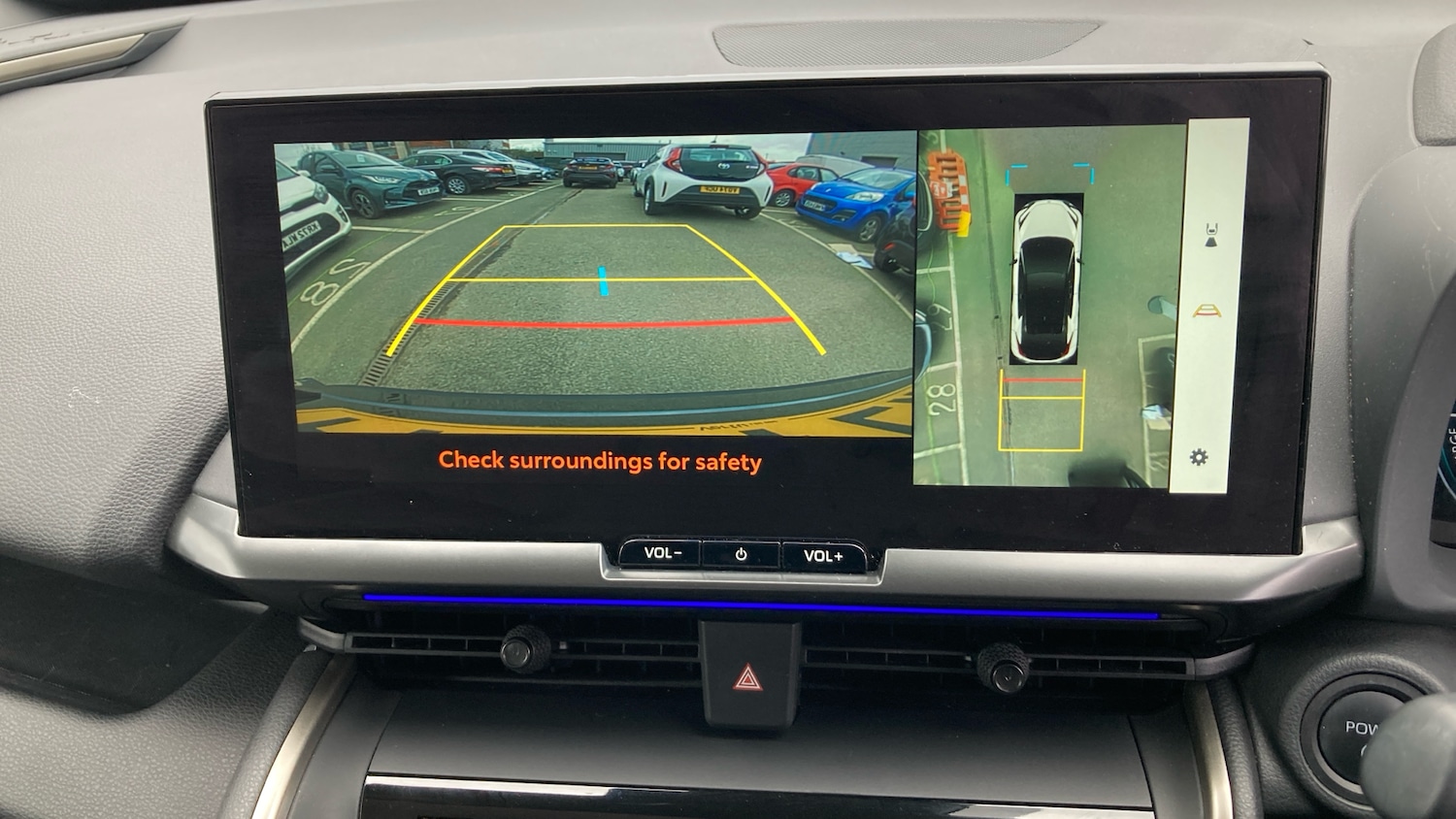 Used Toyota C-HR 2024 for sale - 77656095: Photo 29