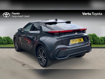 Used Toyota C-HR 2024 for sale - 77656095: Photo