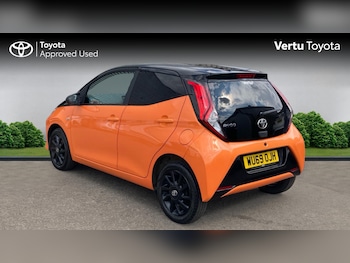 Used Toyota AYGO 2019 for sale - 79467807: Photo