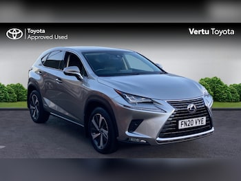 2020 (20) - 300h 2.5 Takumi 5dr CVT [Pan roof] Hybrid Estate