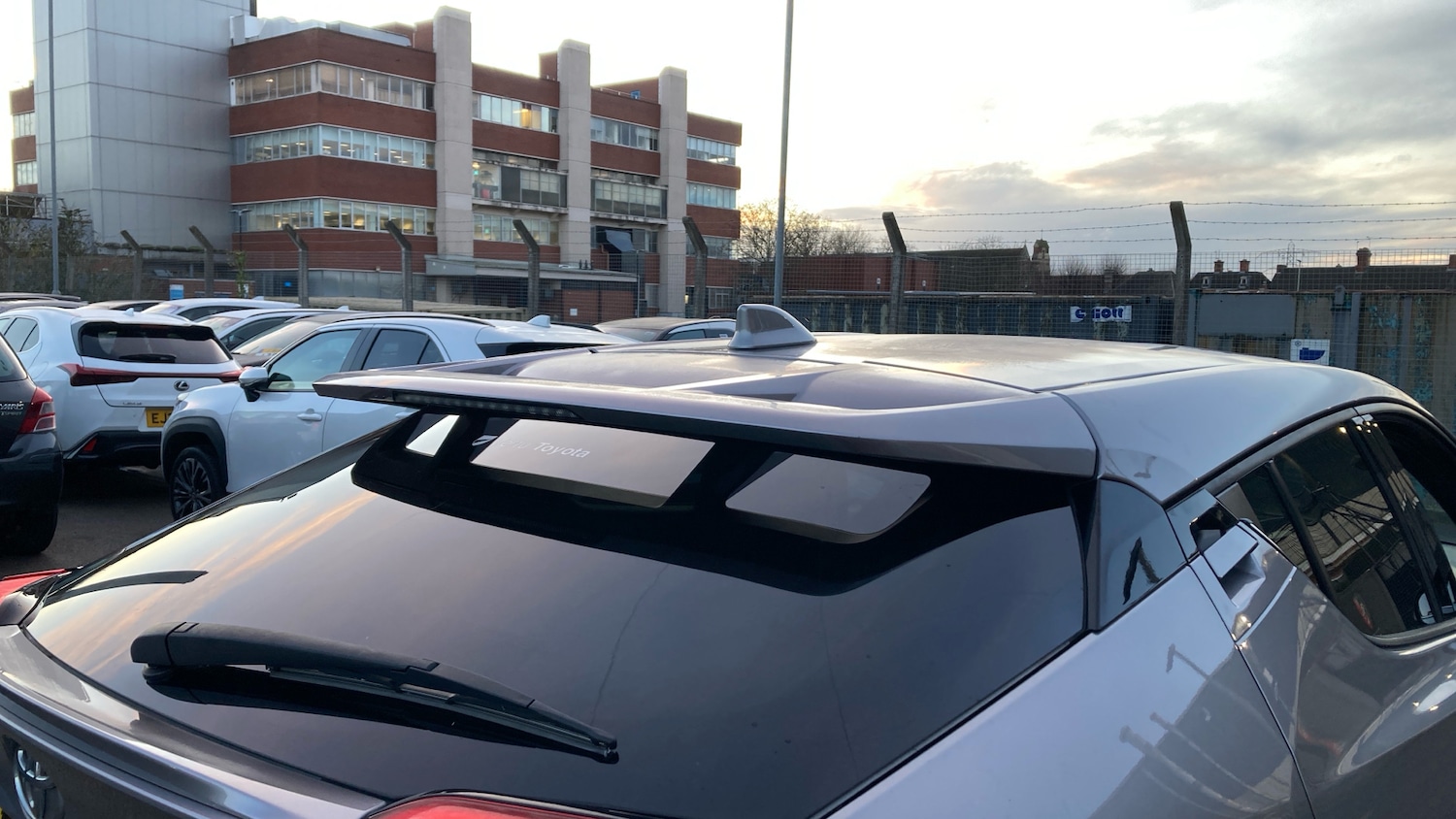 Used Toyota C-HR 2018 for sale - 76807030: Photo 24