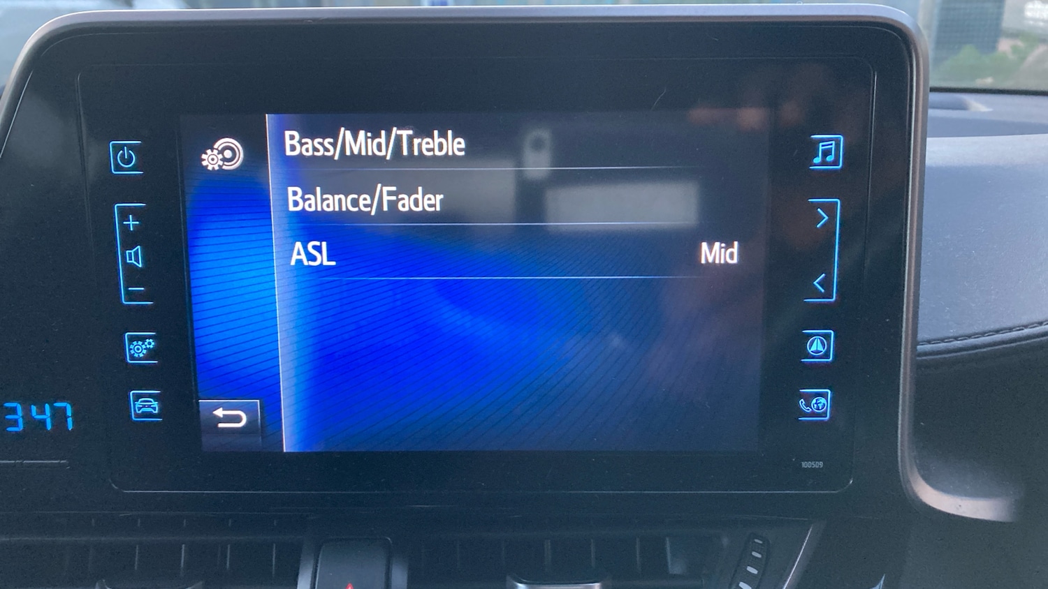 Used Toyota C-HR 2018 for sale - 76807030: Photo 29