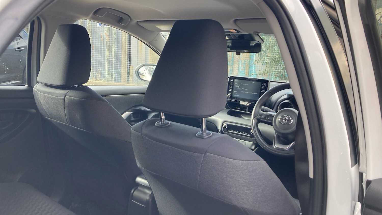 Used Toyota Yaris 2021 for sale - 76554133: Photo 20