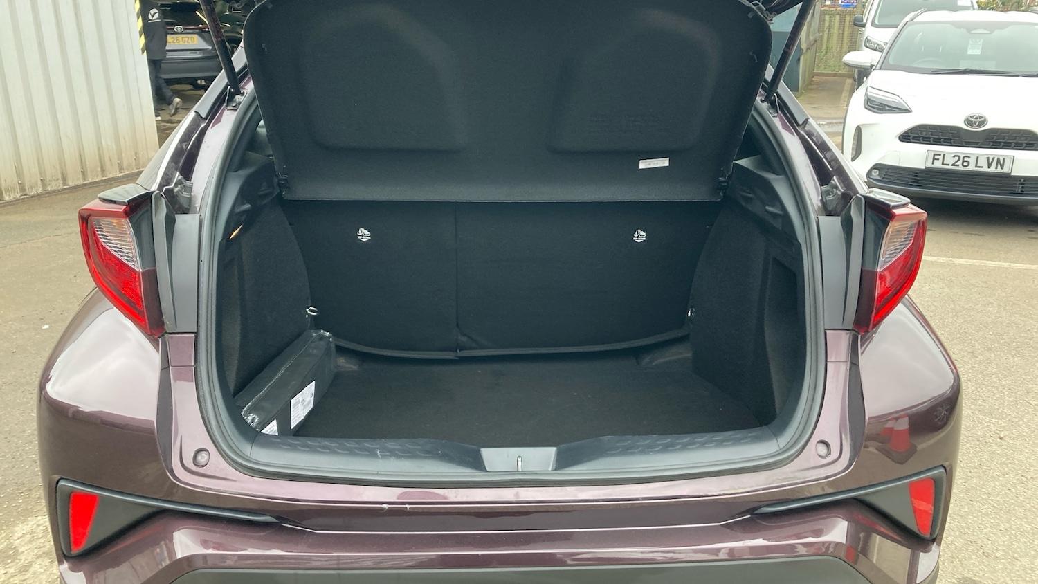 Used Toyota C-HR 2023 for sale - 78176337: Photo 14