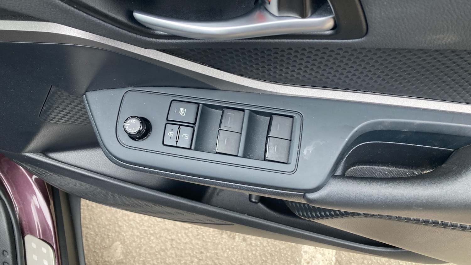 Used Toyota C-HR 2023 for sale - 78176337: Photo 34