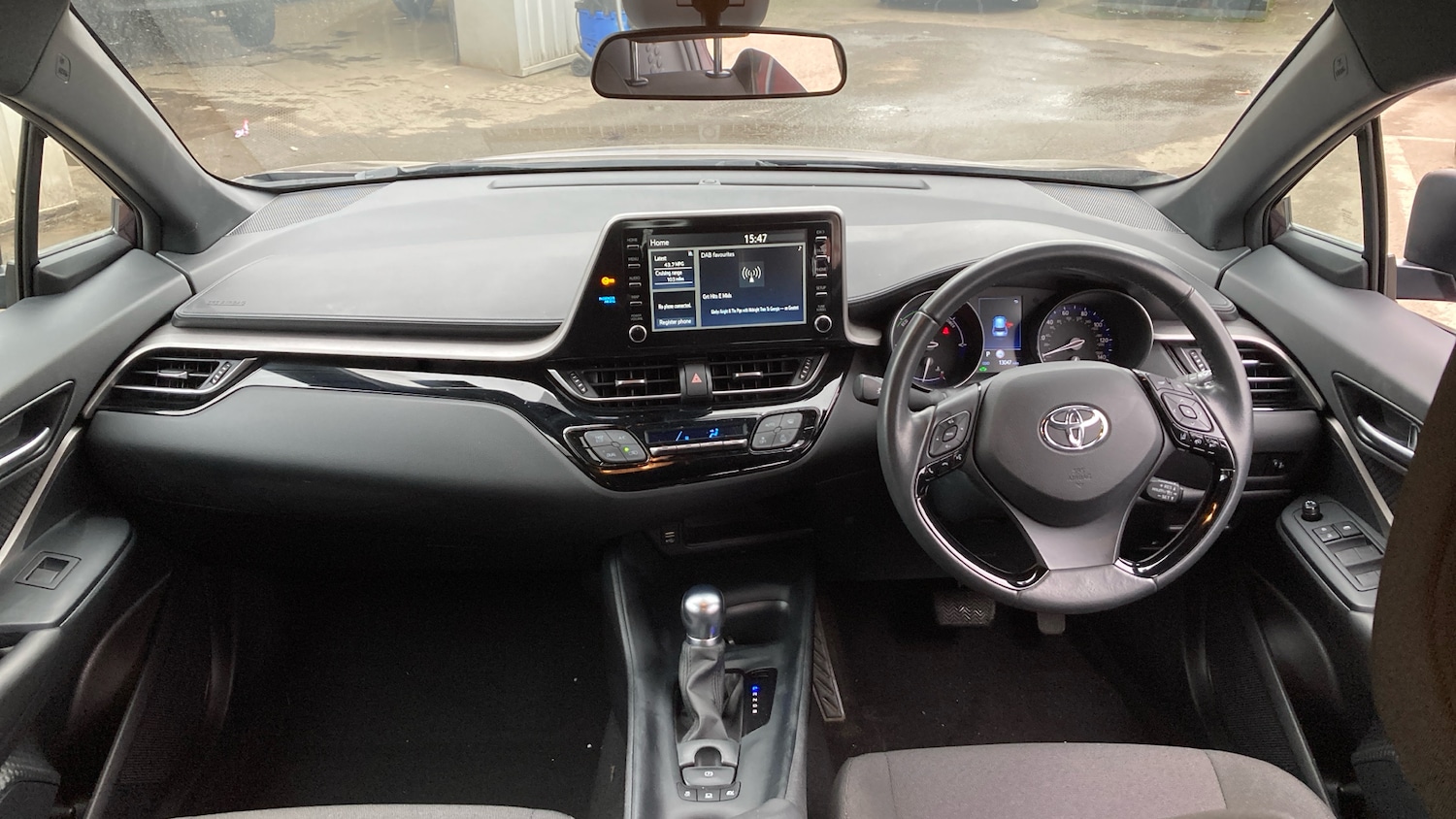 Used Toyota C-HR 2023 for sale - 78176337: Photo 5
