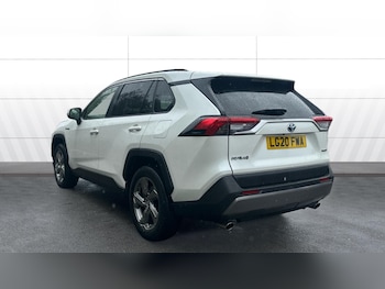 Used Toyota RAV4 2020 for sale - 76305254: Photo 2