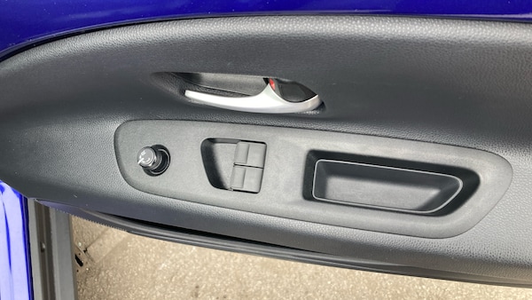 Used Toyota Aygo X 2023 for sale - 76126225: Photo 32