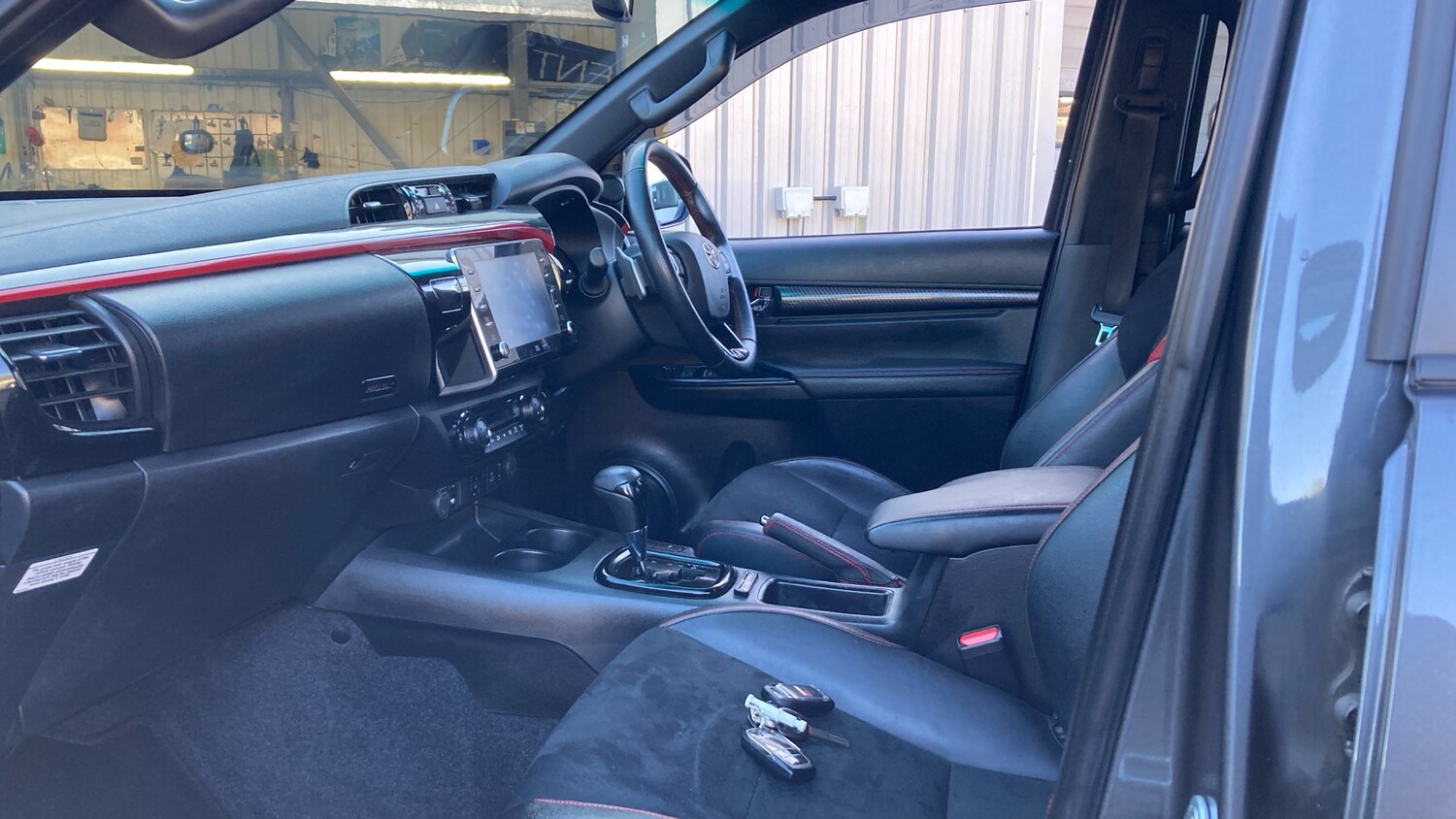 Used Toyota Hilux 2022 for sale - 76910929: Photo 10