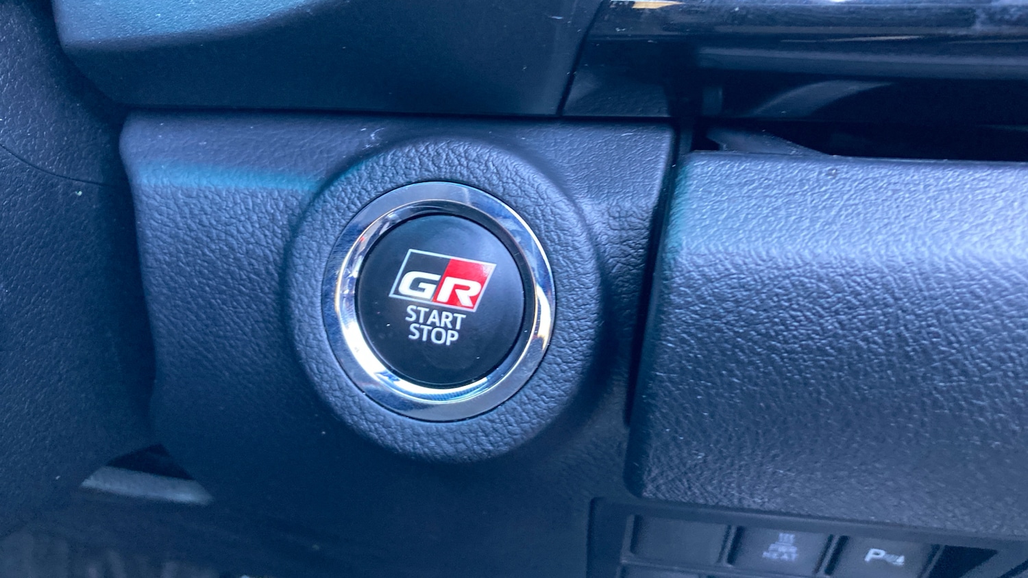 Used Toyota Hilux 2022 for sale - 76910929: Photo 33