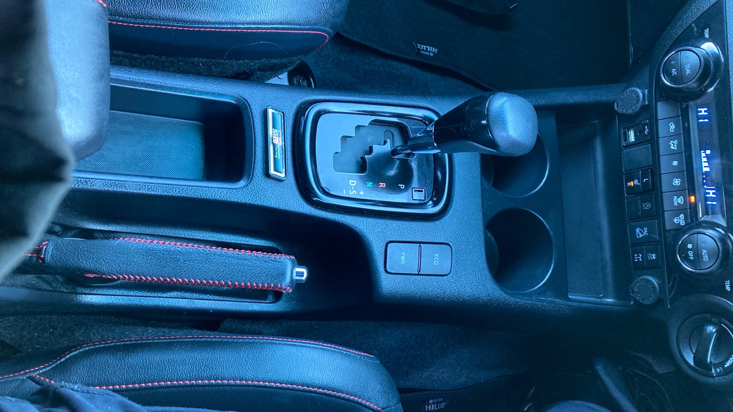 Used Toyota Hilux 2022 for sale - 76910929: Photo 39