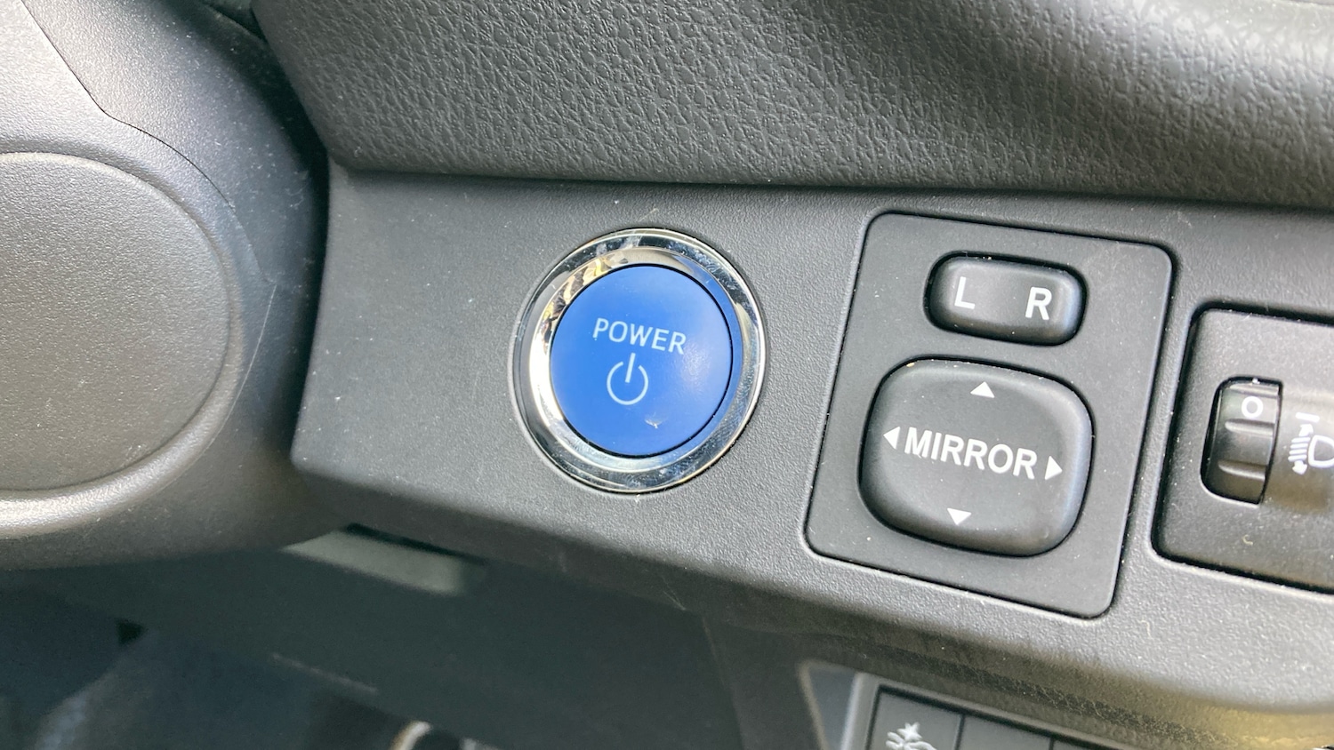 Used Toyota Yaris 2019 for sale - 76722751: Photo 34