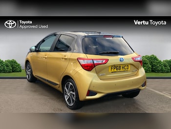 Used Toyota Yaris 2019 for sale - 76722751: Photo