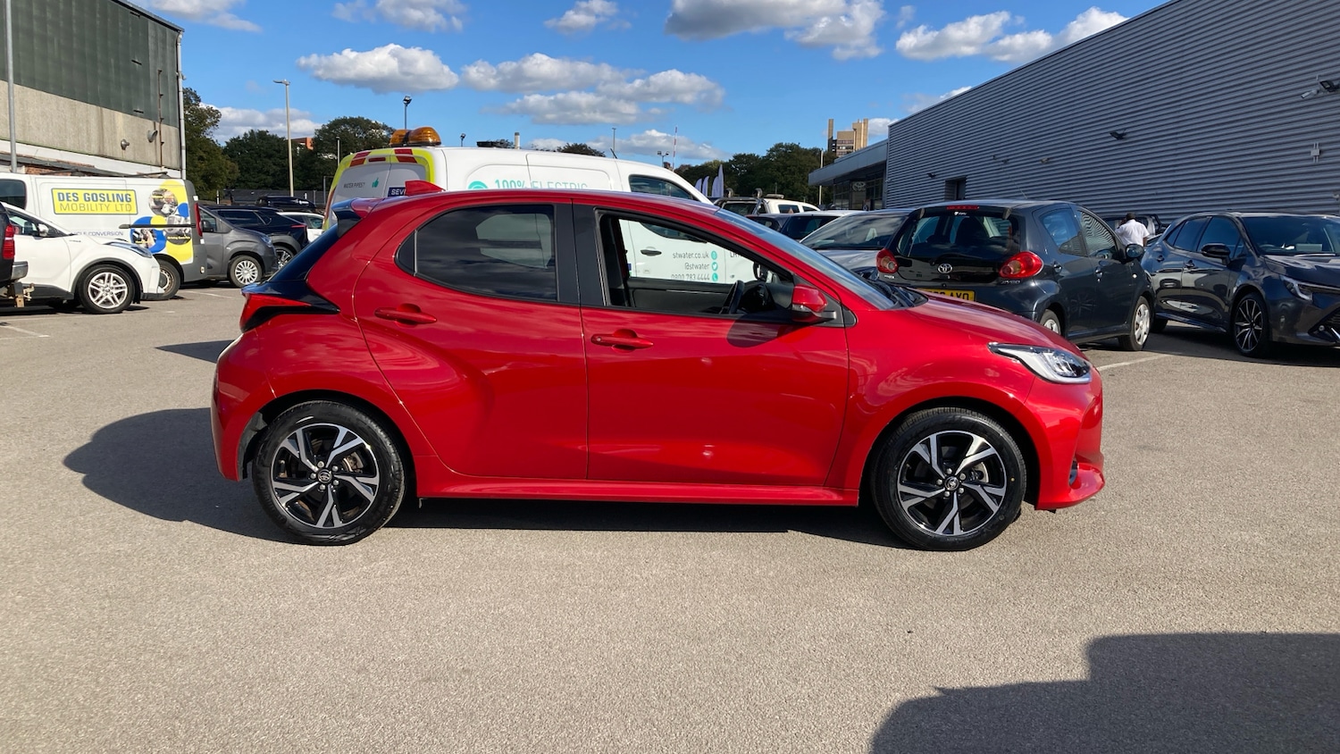 Used Toyota Yaris 2024 for sale - 76045375: Photo 16