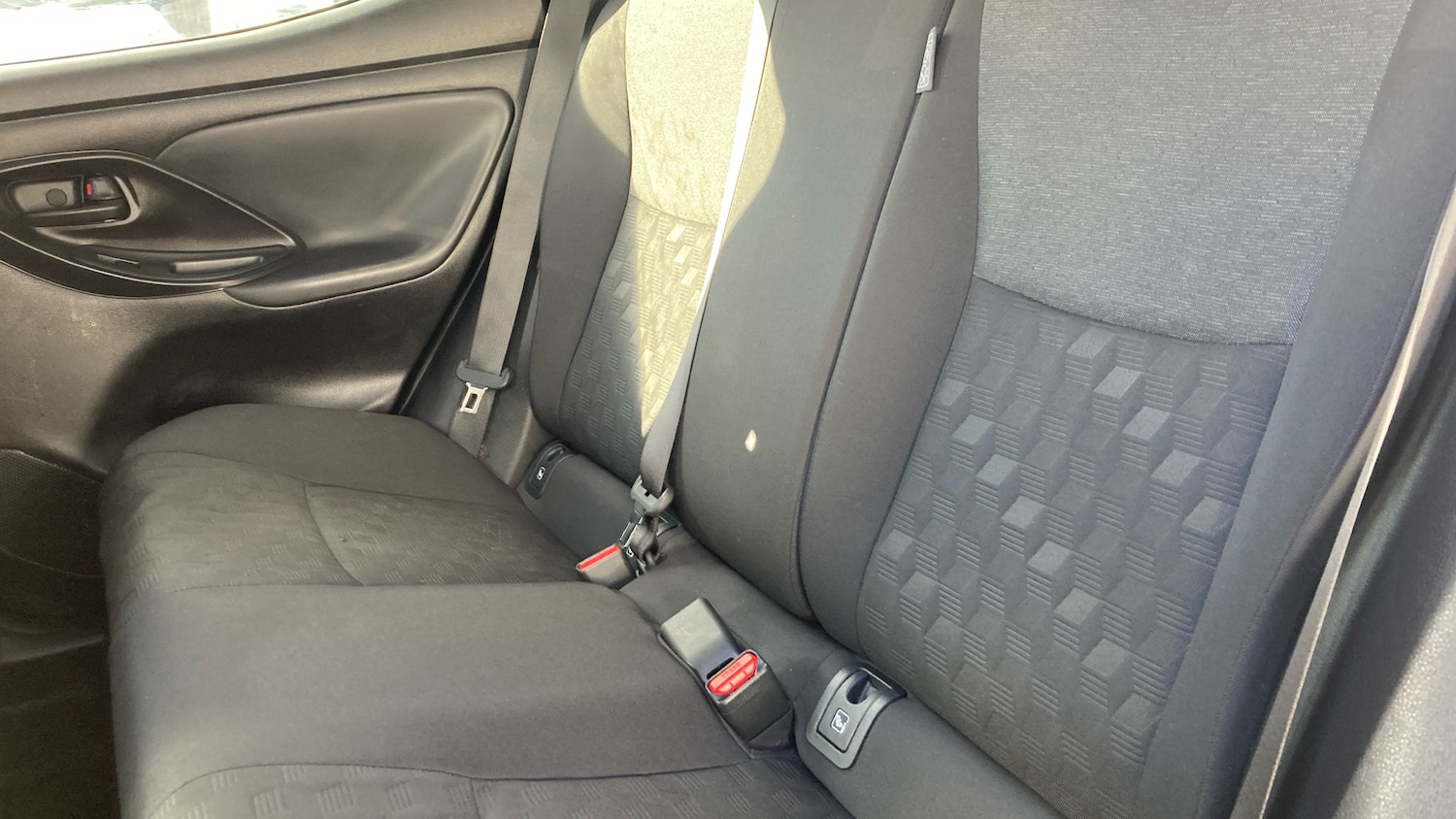 Used Toyota Yaris 2024 for sale - 76045375: Photo 21