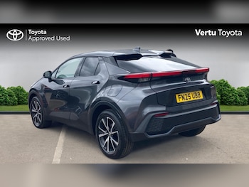 Used Toyota C-HR 2025 for sale - 78309730: Photo