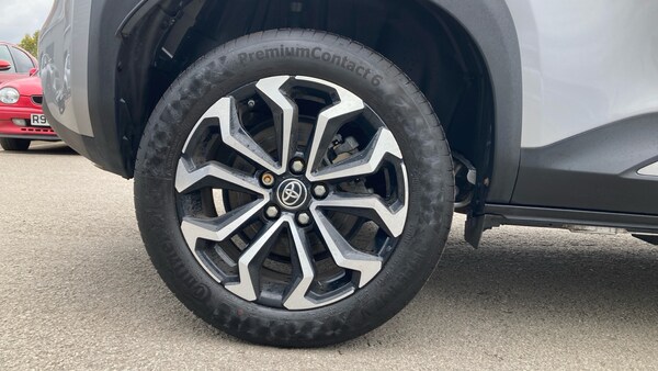 Used Toyota Yaris Cross 2021 for sale - 76244720: Photo 18