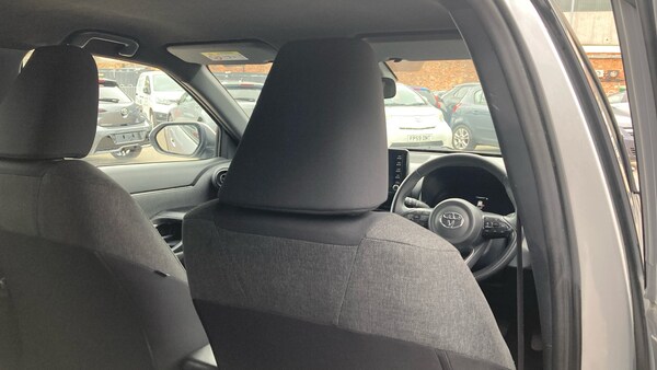 Used Toyota Yaris Cross 2021 for sale - 76244720: Photo 20