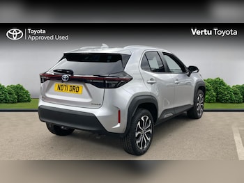 Used Toyota Yaris Cross 2021 for sale - 76244720: Photo 2