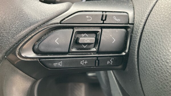 Used Toyota Yaris Cross 2021 for sale - 76244720: Photo 38