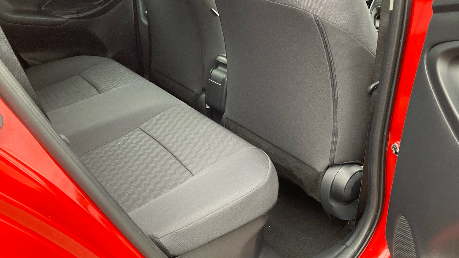 Used Toyota Yaris 2022 for sale - 77159093: Photo 12