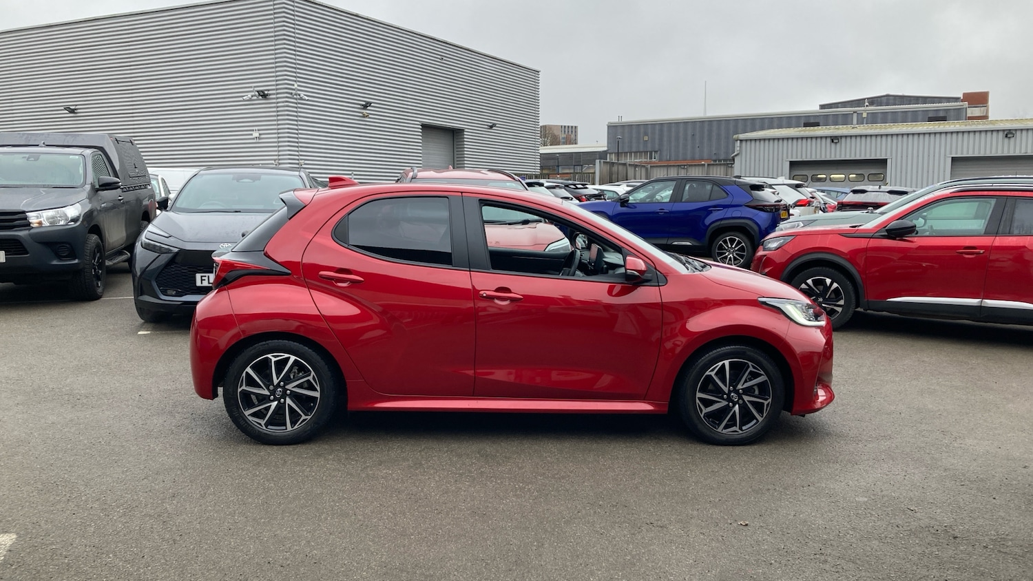 Used Toyota Yaris 2022 for sale - 77159093: Photo 16