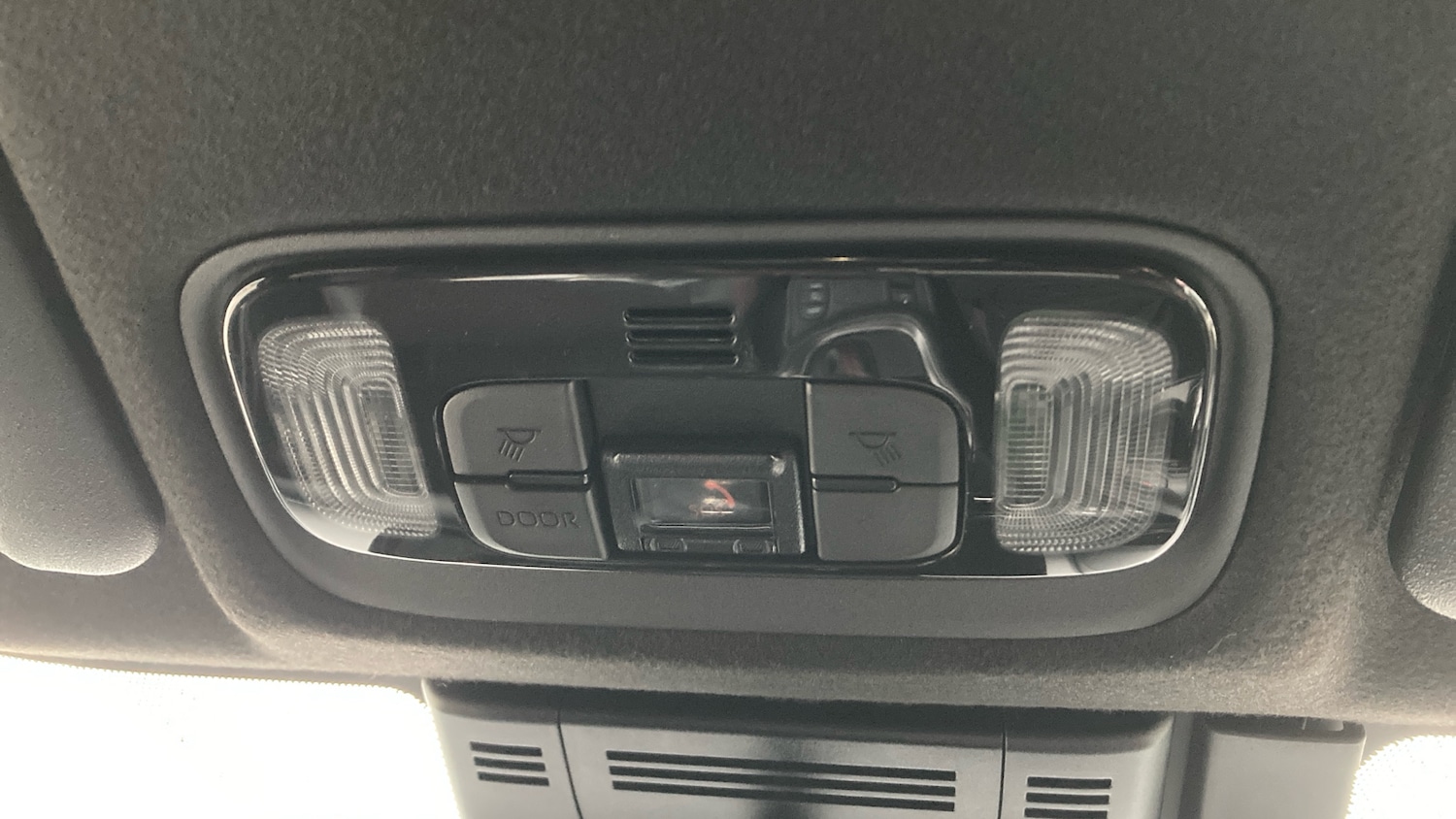 Used Toyota Yaris Cross 2025 for sale - 78012541: Photo 34