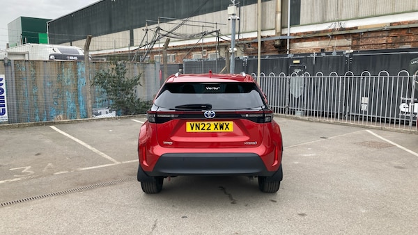 Used Toyota Yaris Cross 2022 for sale - 76343846: Photo 19