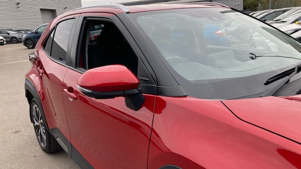 Used Toyota Yaris Cross 2022 for sale - 76343846: Photo 32