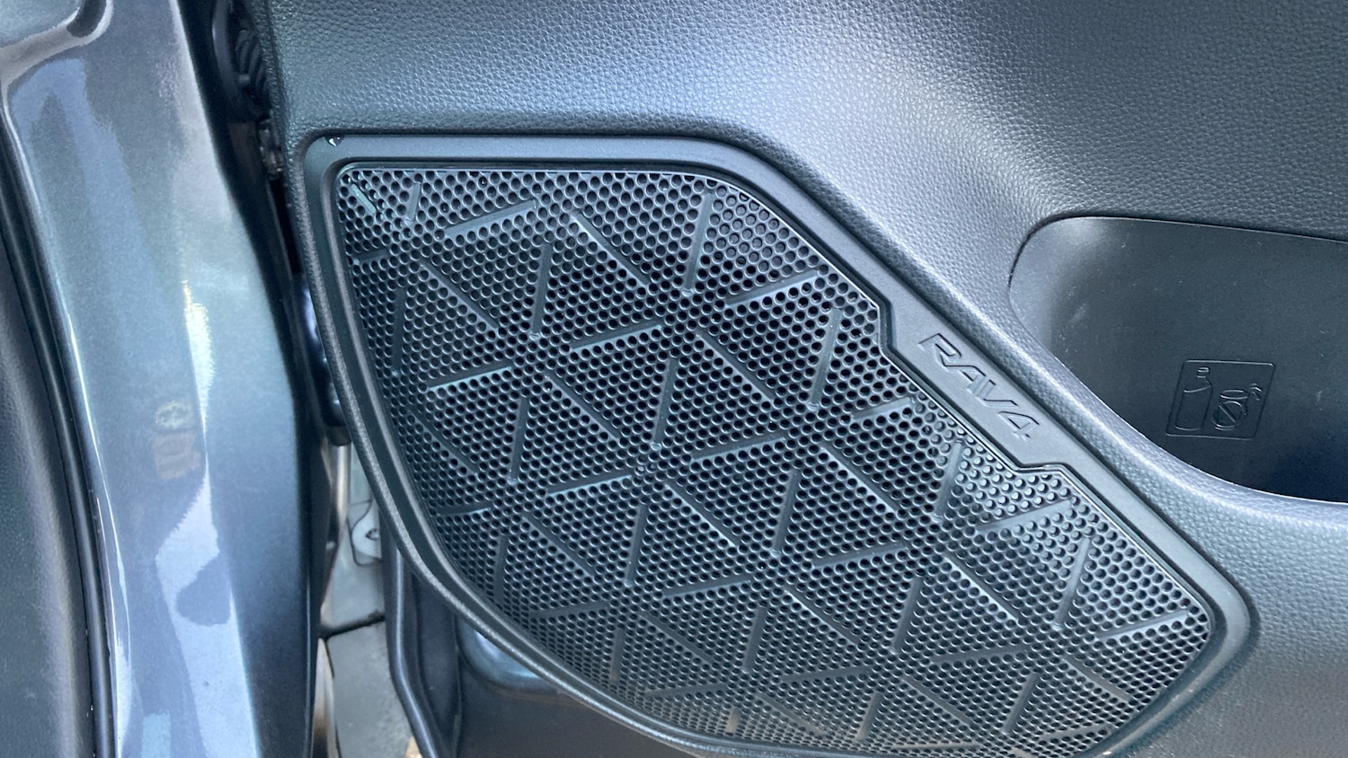 Used Toyota RAV4 2021 for sale - 77277209: Photo 32